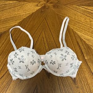 Victoria's Secret White Floral Lace Bra